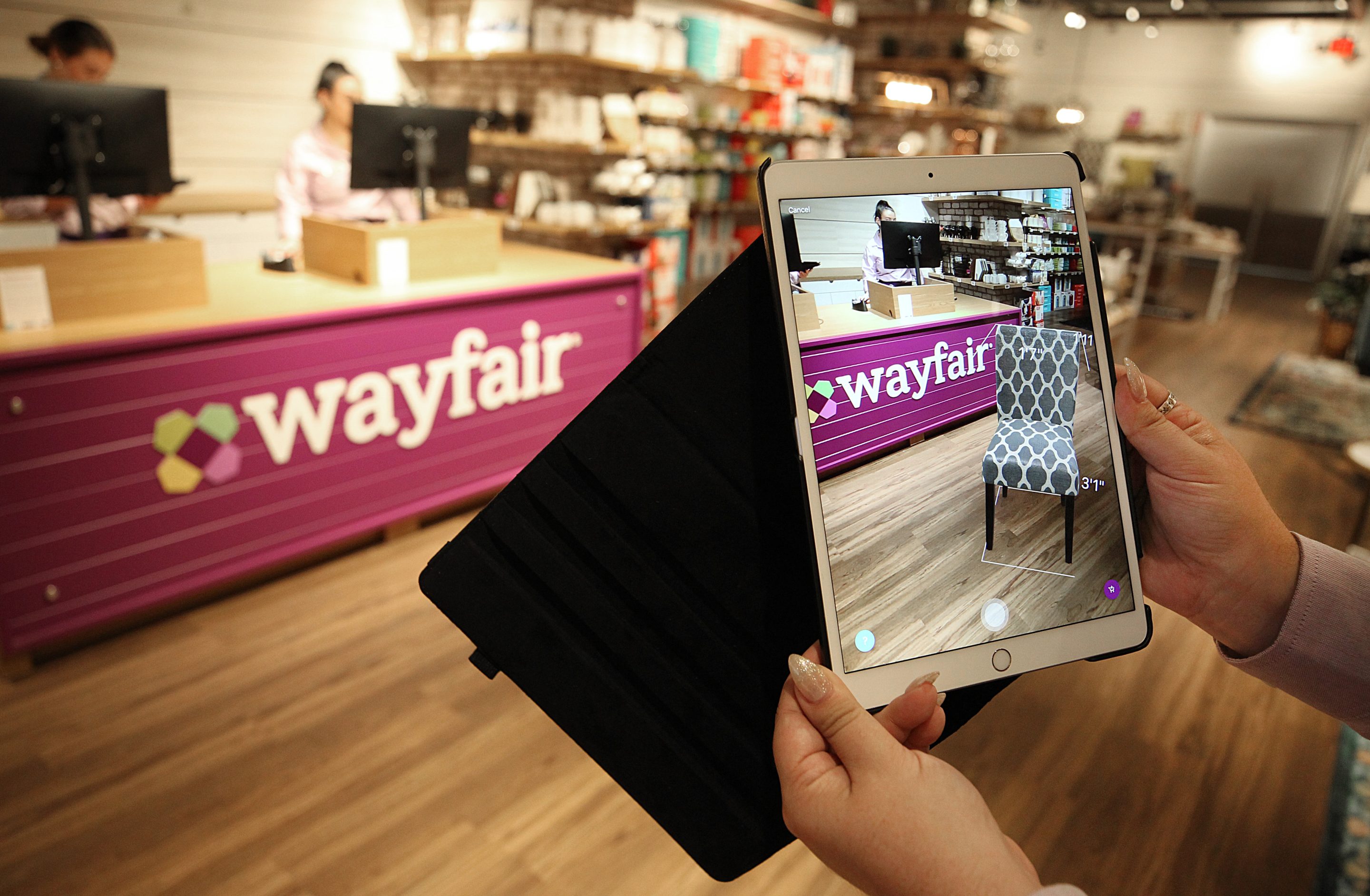Wayfair is moving into the offline space with brick-and-mortar locations.