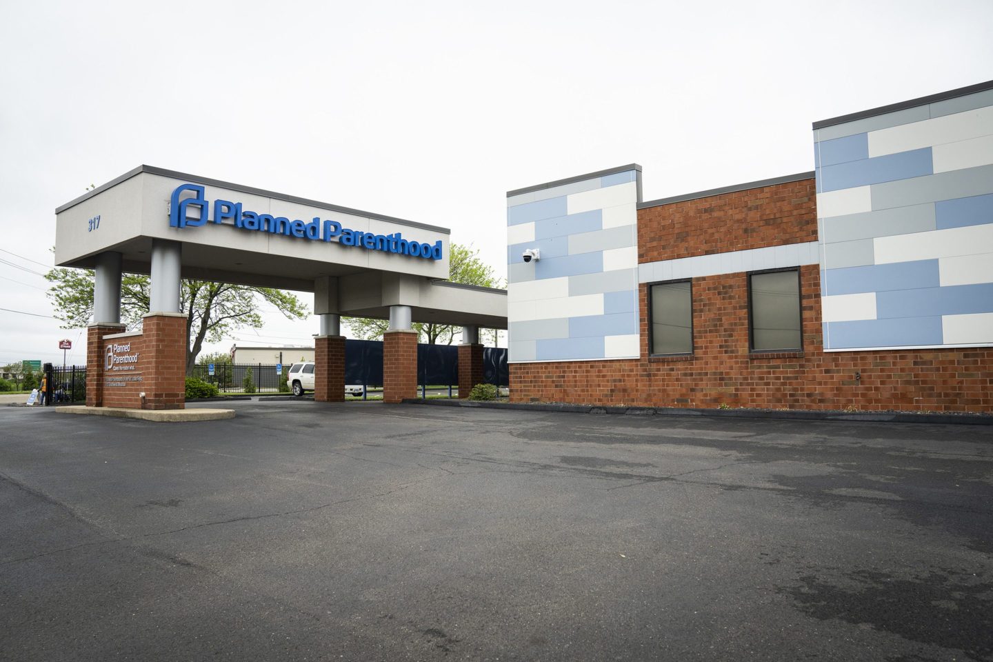 Most employers must offer time off for abortion care under new federal rules for pregnant workers