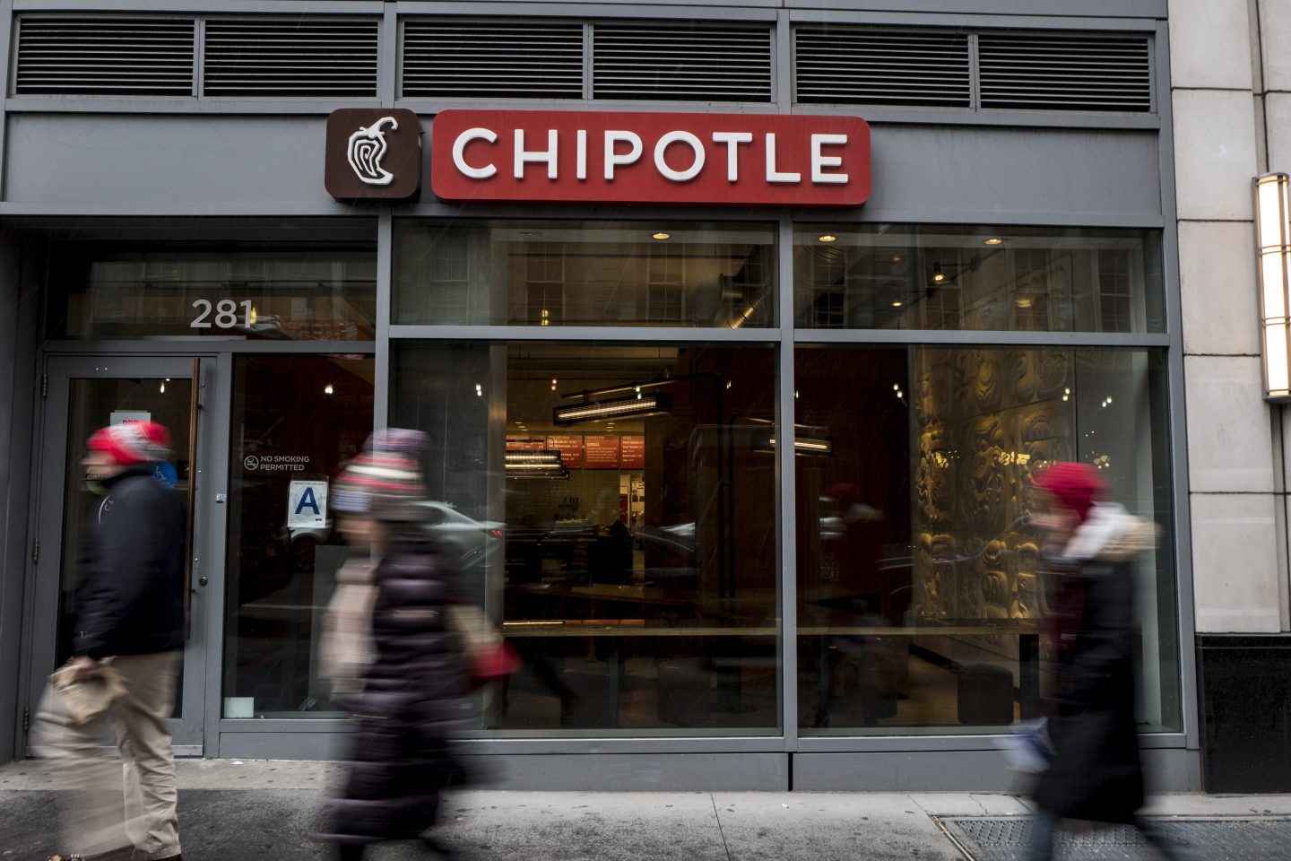 Chipotle is simultaneously cutting costs and avocados as it green-lights robots to make your guacamole