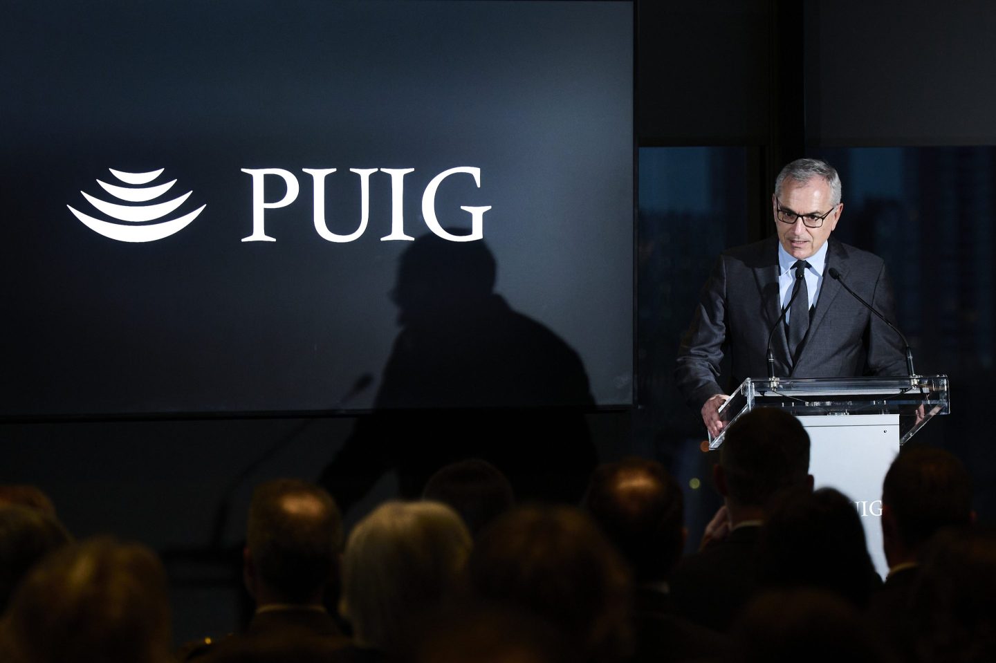 Marc Puig talking on stage