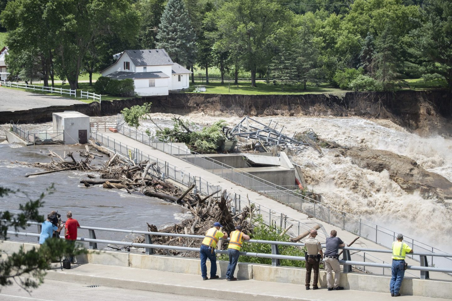 Tornado warnings, flash flooding and large hail add insult to injury in the Midwest: ‘Nature doesn’t care whether you believe in climate change or not’