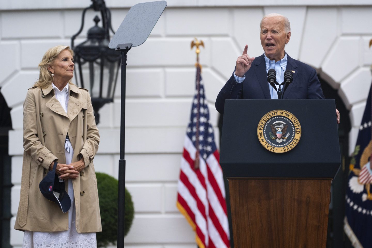Biden opens make-or-break campaign stretch among growing sense he may have just days to make his case before Democratic support evaporates