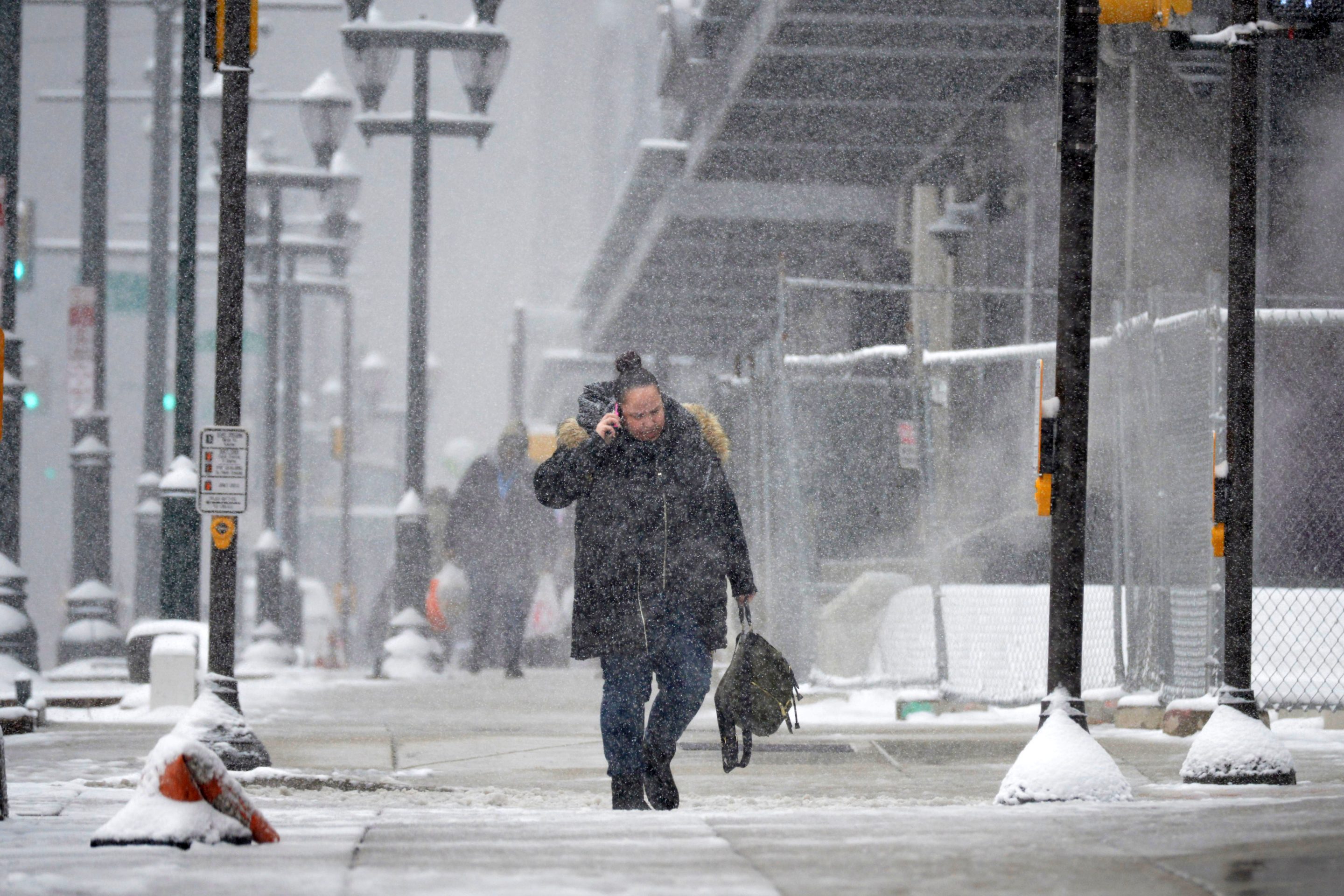 This was most assuredly NOT the scene at Philadelphia Airport on Sunday—but there was snow.