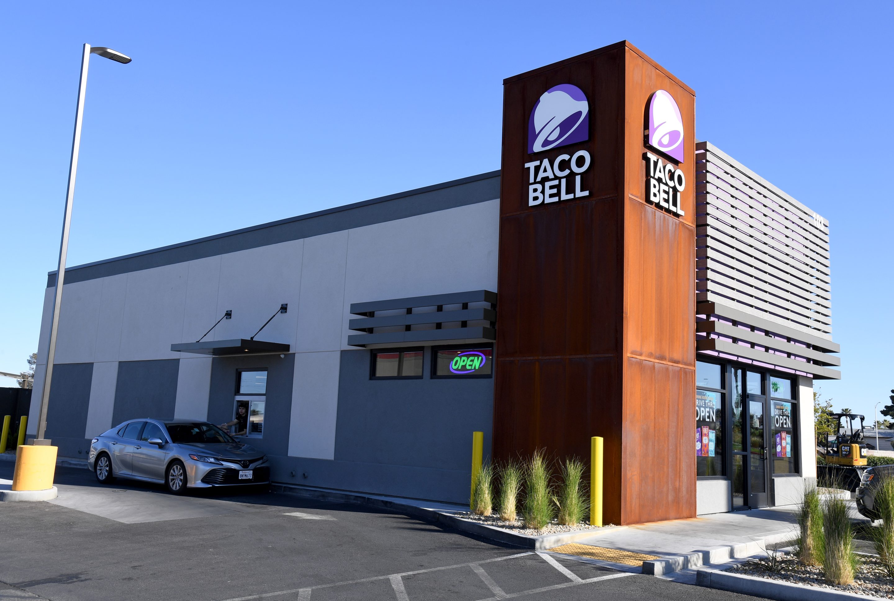 AI is coming to Taco Bell.