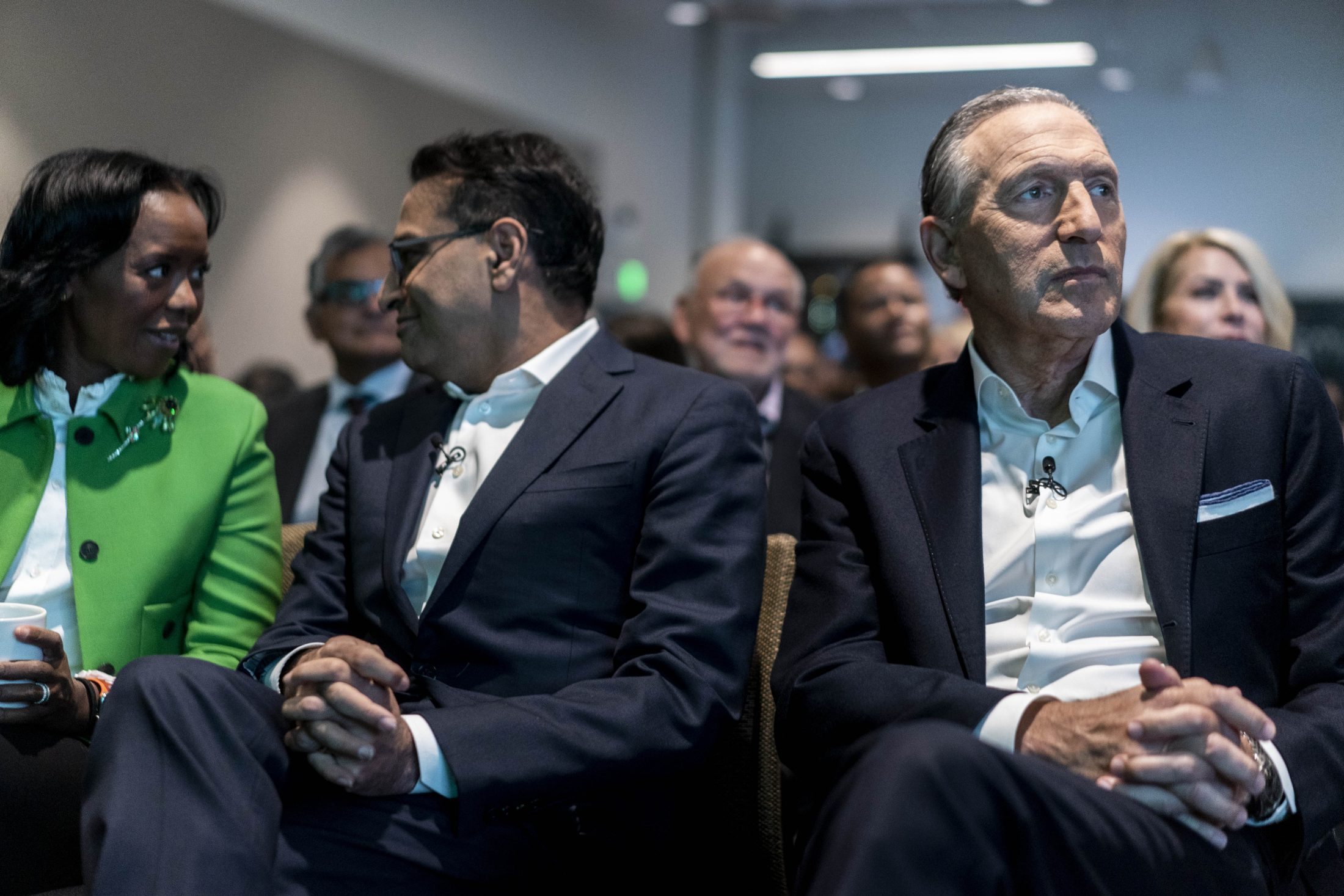 Howard Schultz (right) with former Starbucks CEO Laxman Narasimhan and chair Mellody Hobson.  