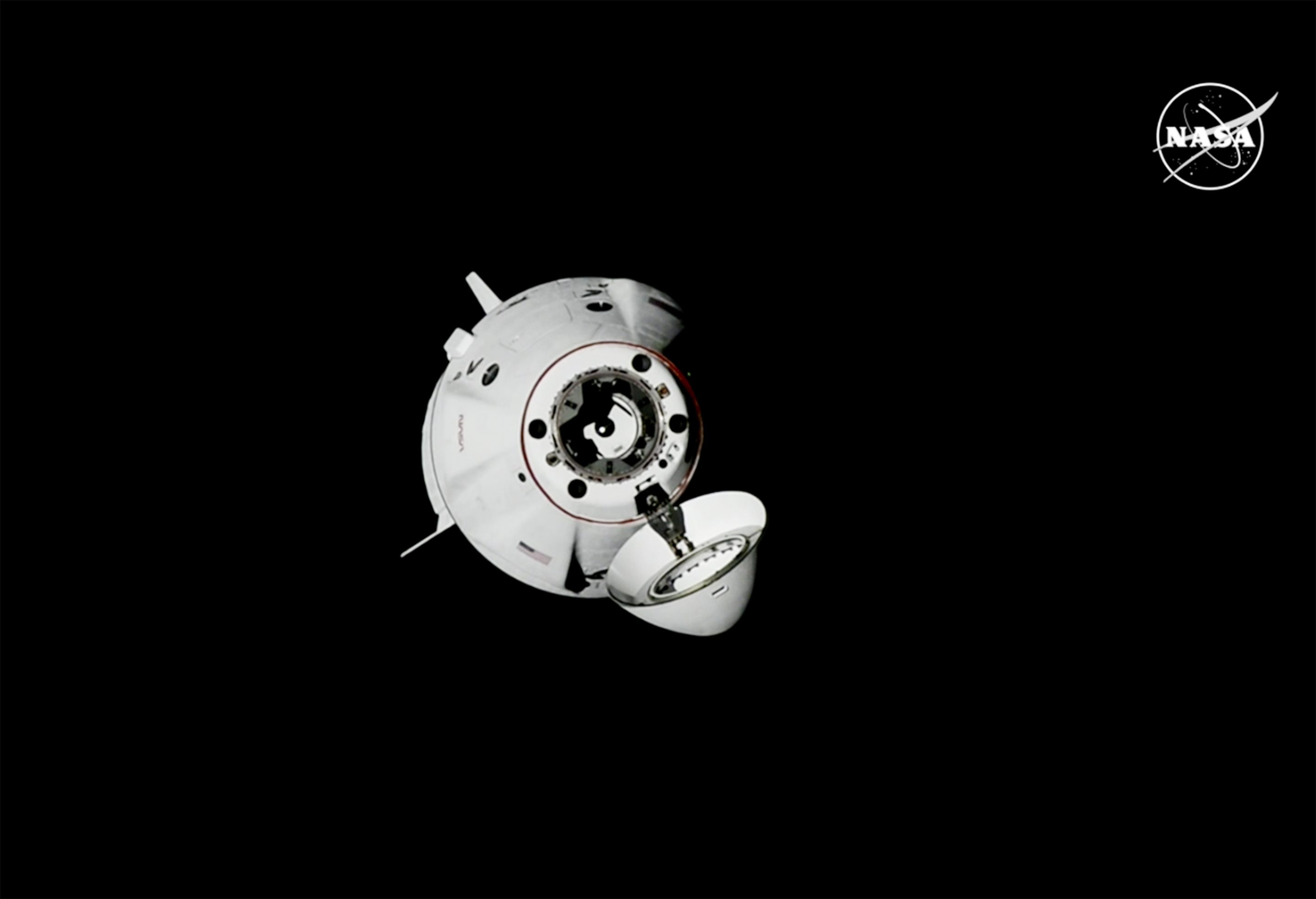 SpaceX capsule Dragon