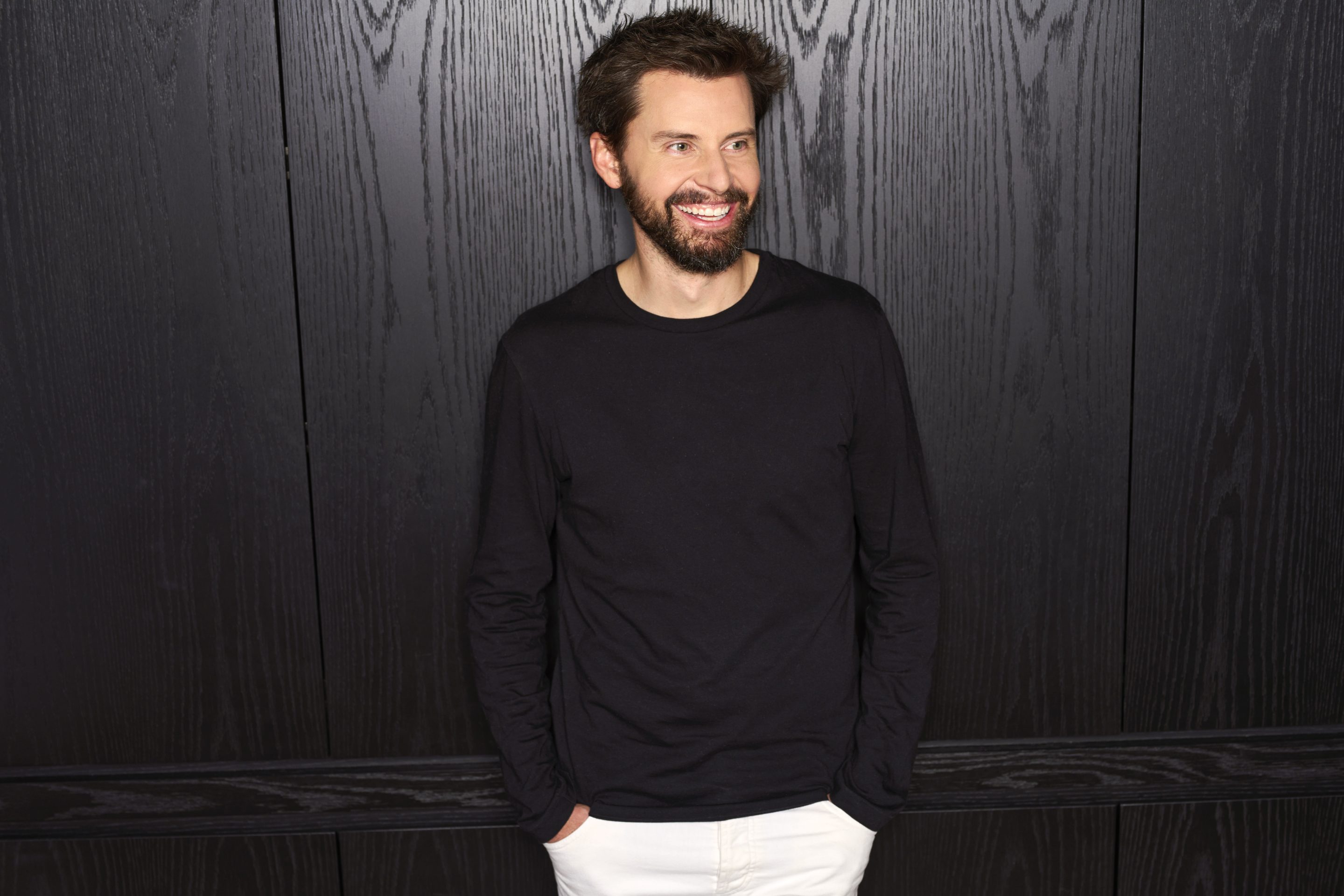 “I was talking to as many people as I could and taking money from anyone who would give it to me,” Hinge CEO Justin McLeod told Fortune.