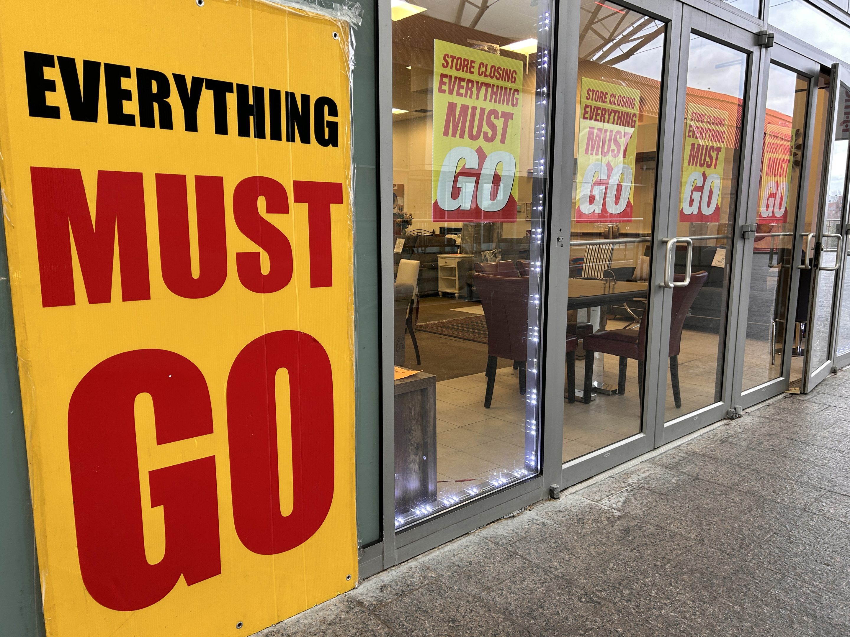 The overall number of small business jobs began to drop in November.