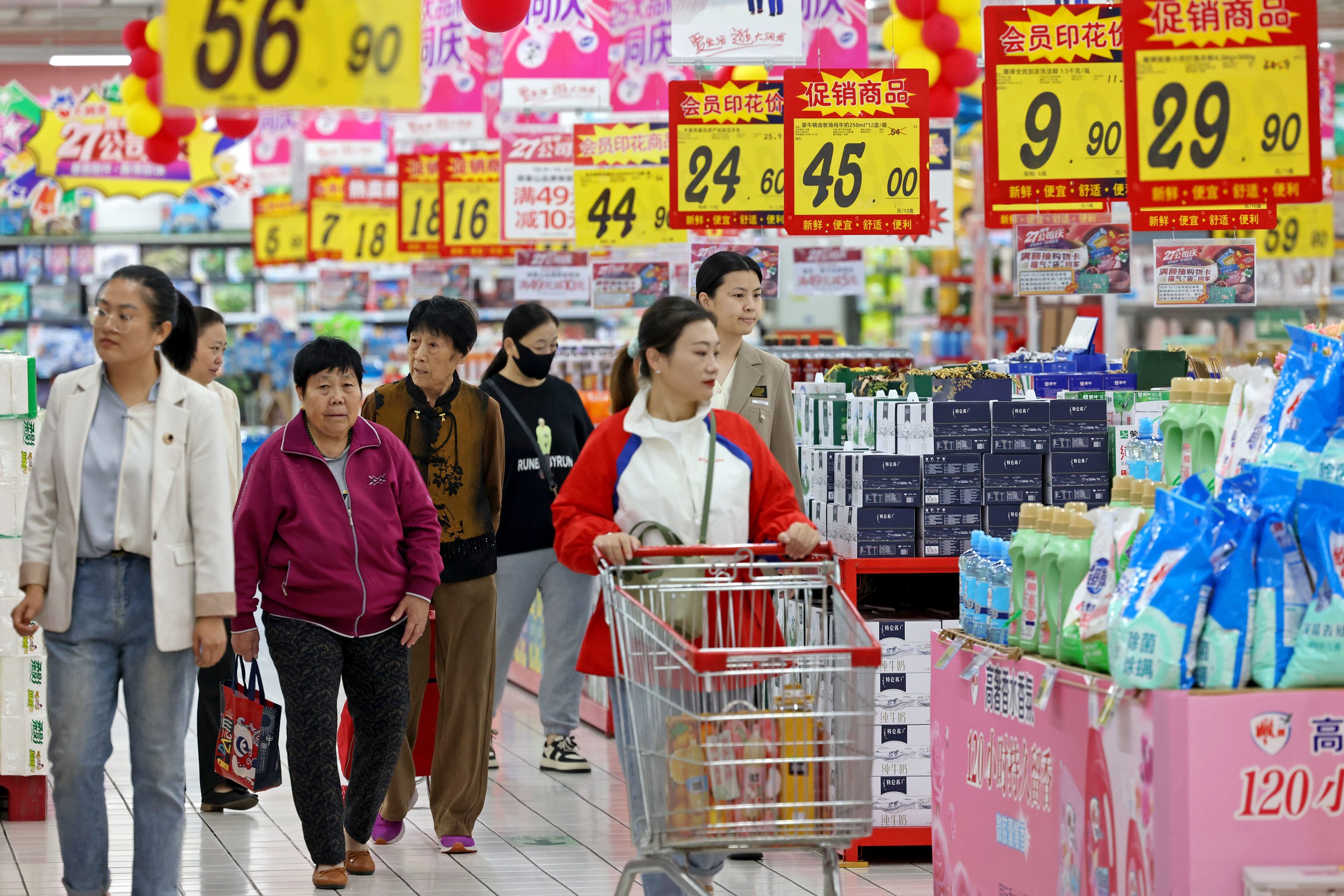 shoppers in China