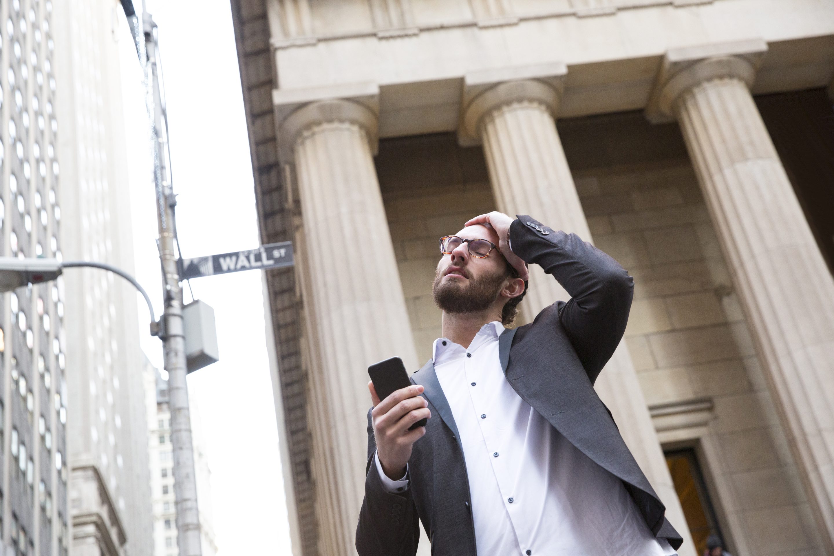 To effectively manages crises, executives must adapt to the 'two-hour internet day.'