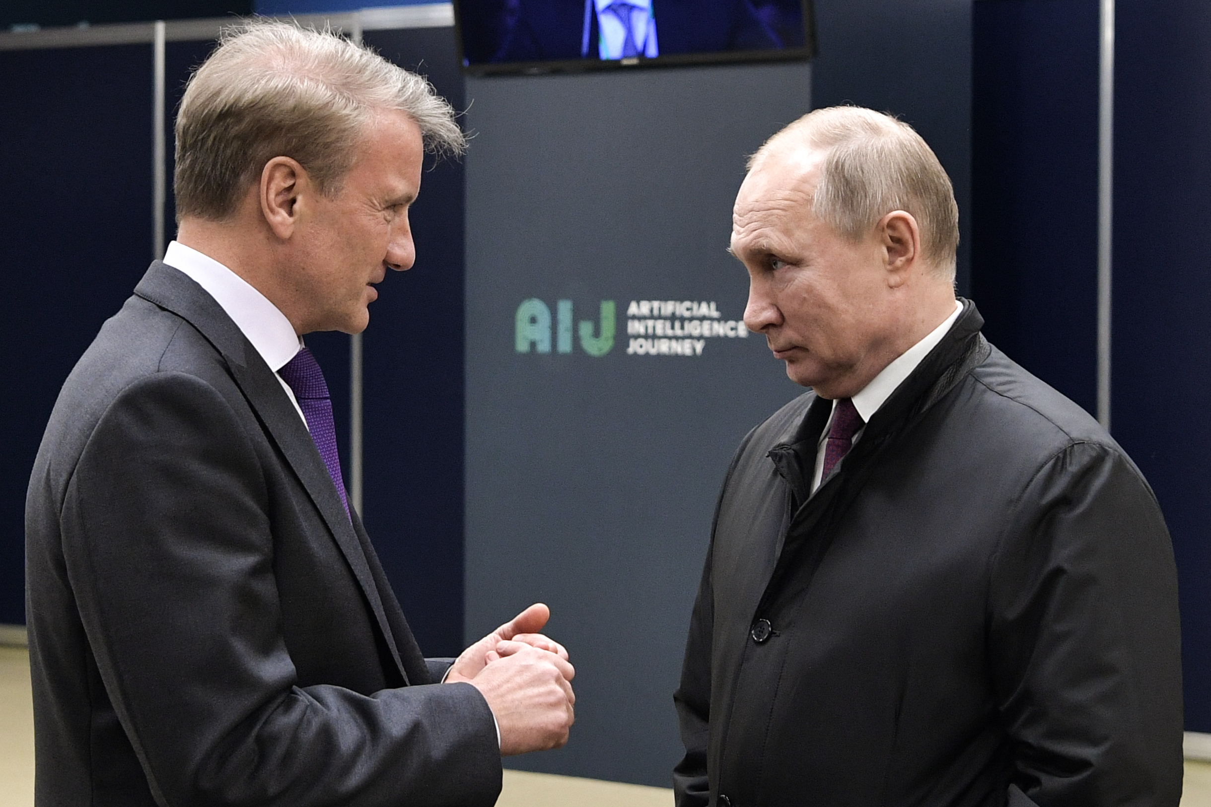 Sberbank CEO German Gref and Russian President Vladimir Putin in 2019.