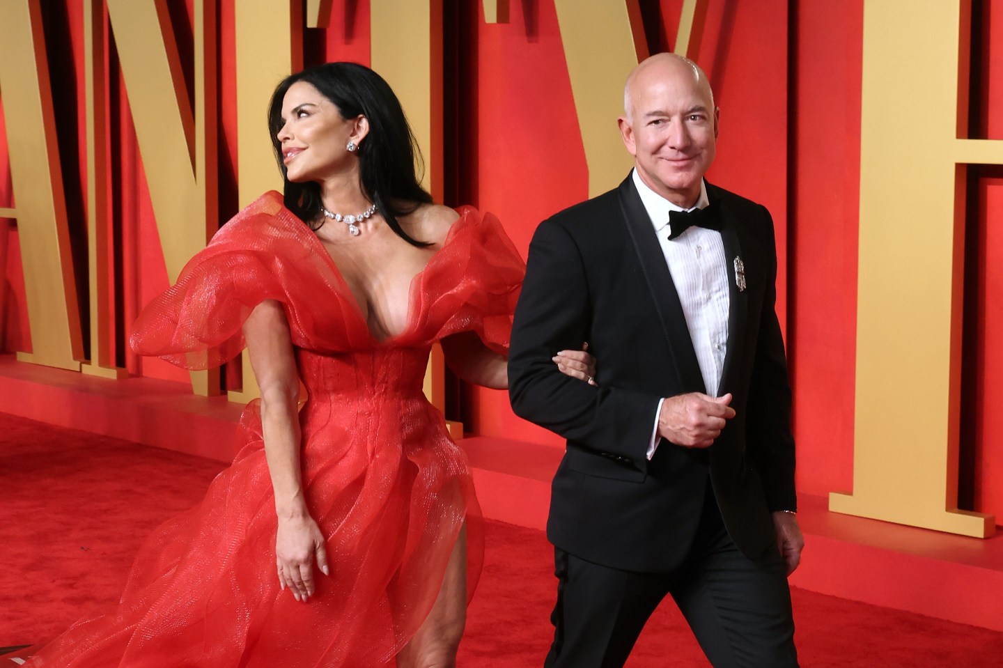 Jeff Bezos’ neighbor lists property for sale—$200 million, no house included