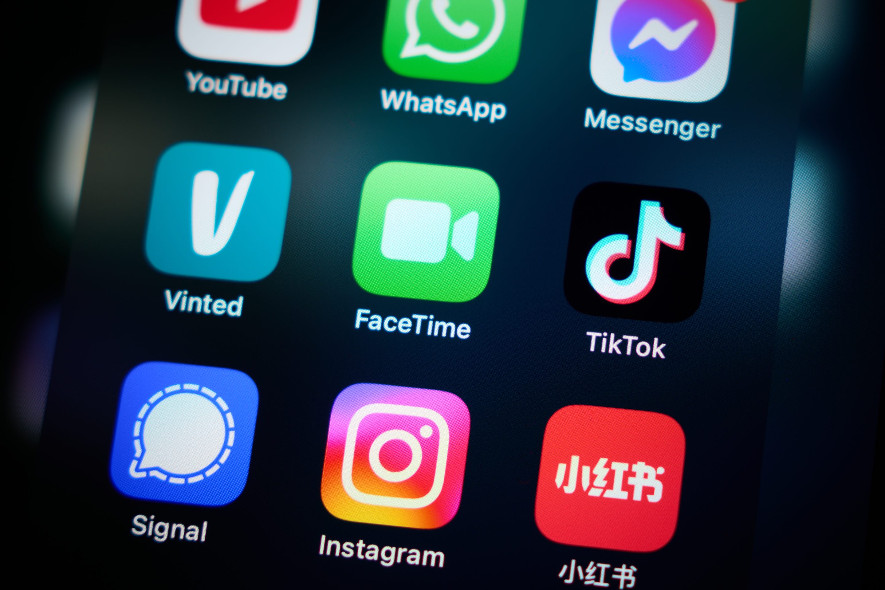 Meta is offering creators up to $5,000 to post on its platforms first.