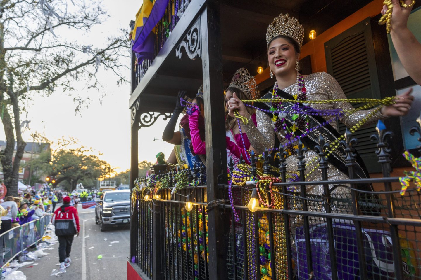New Orleans scrambles to rework Mardi Gras in the face of severe storm and tornado warnings