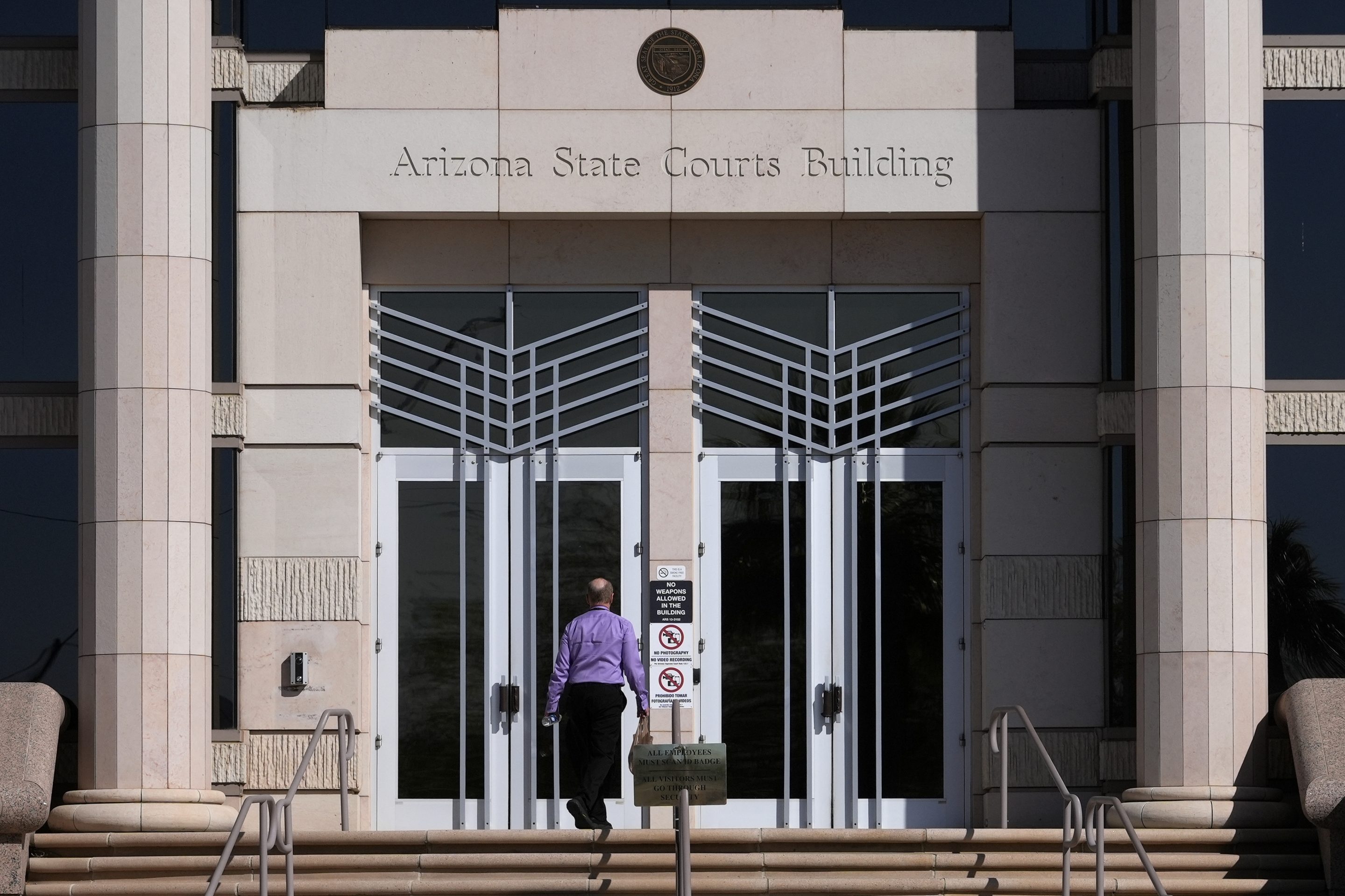 The outside of the Arizona Supreme Court