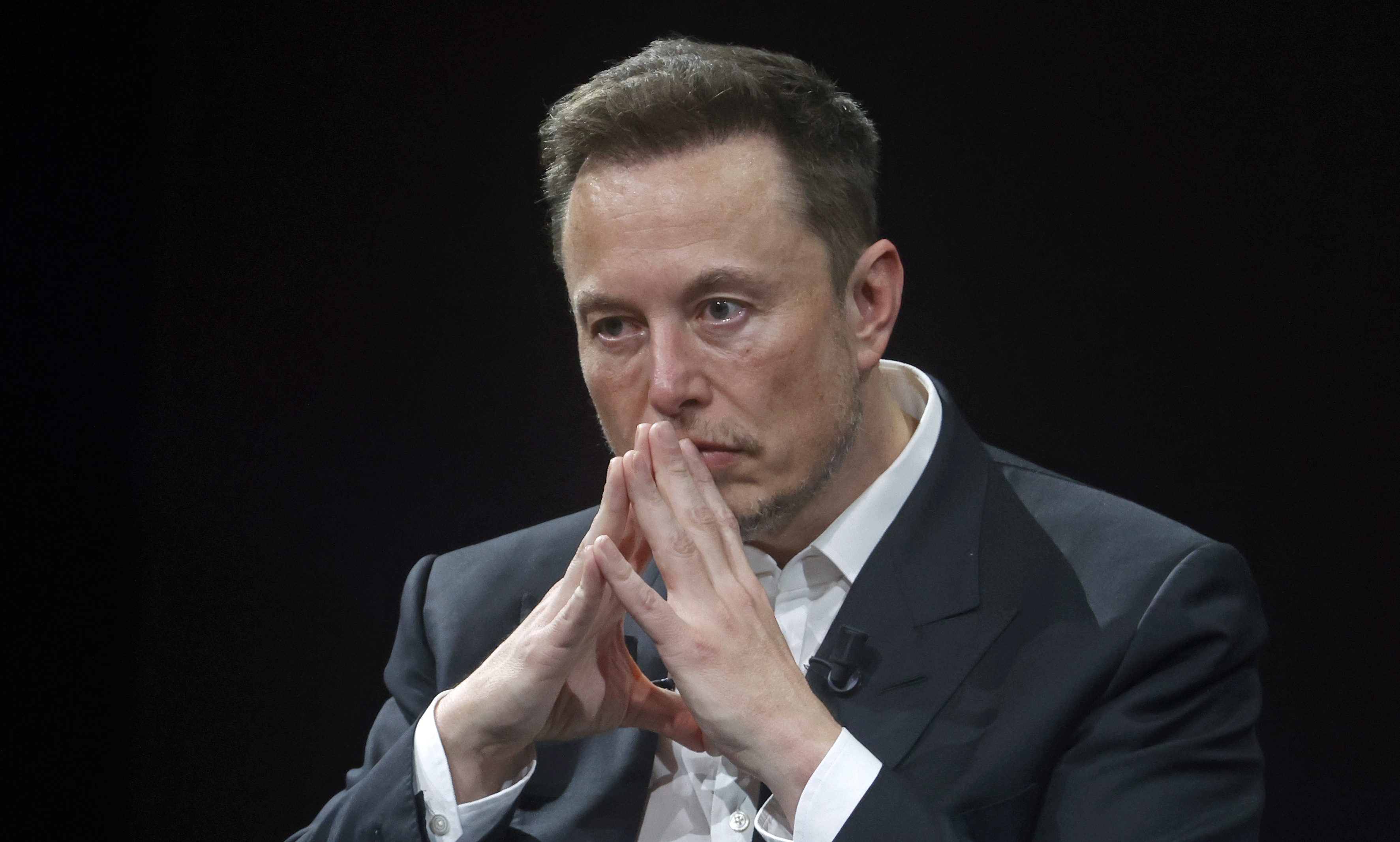 Tesla's registrations plummeted in Germany last month as Chief Executive Officer Elon Musk irked voters taking part in the country’s closely contested federal election.