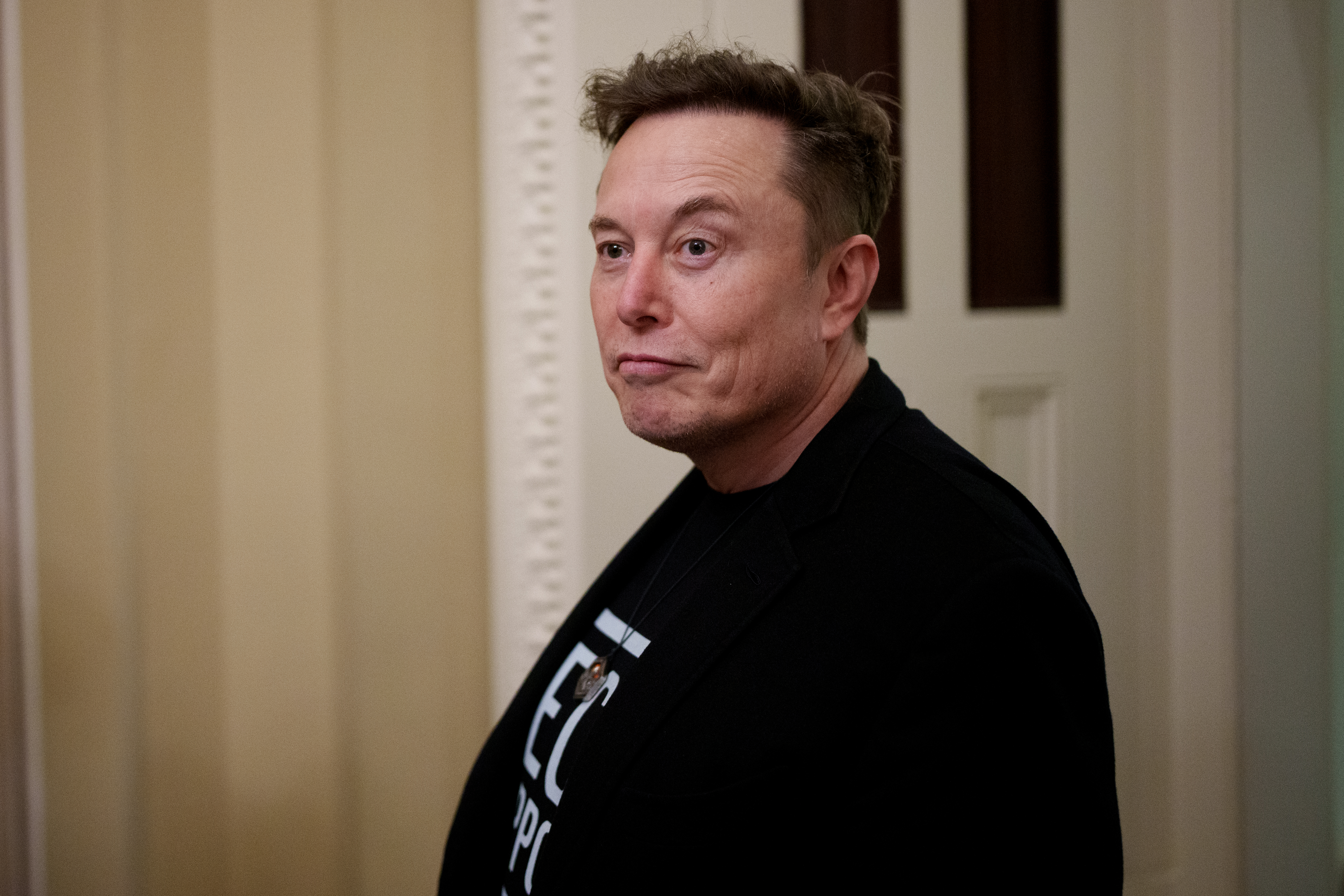 Elon Musk’s social network X has raised close to $1 billion in new equity from investors, according to people with knowledge of the matter.
