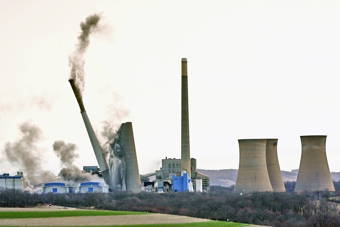 Pennsylvania just demolished its largest coal plant to make way for a $10 billion AI data center