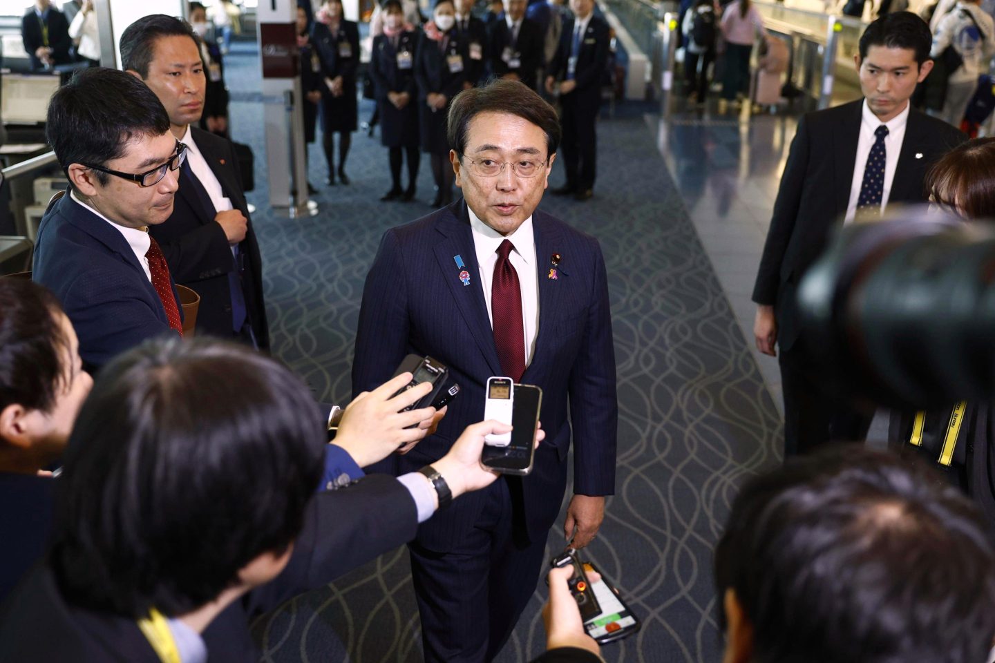 Japan’s chief trade negotiator will visit Washington to deal with Trump tariffs prime minister calls ‘a national crisis’