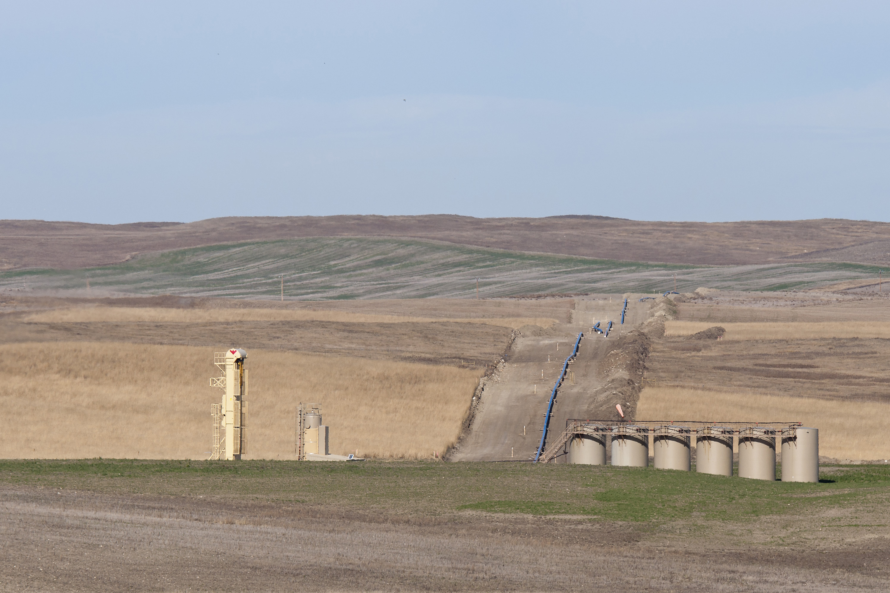 The nearly 2,700-mile Keystone oil pipeline was shut down Tuesday morning after it ruptured in North Dakota, halting the flow of thousands of gallons of crude oil from Canada to refineries in the U.S.