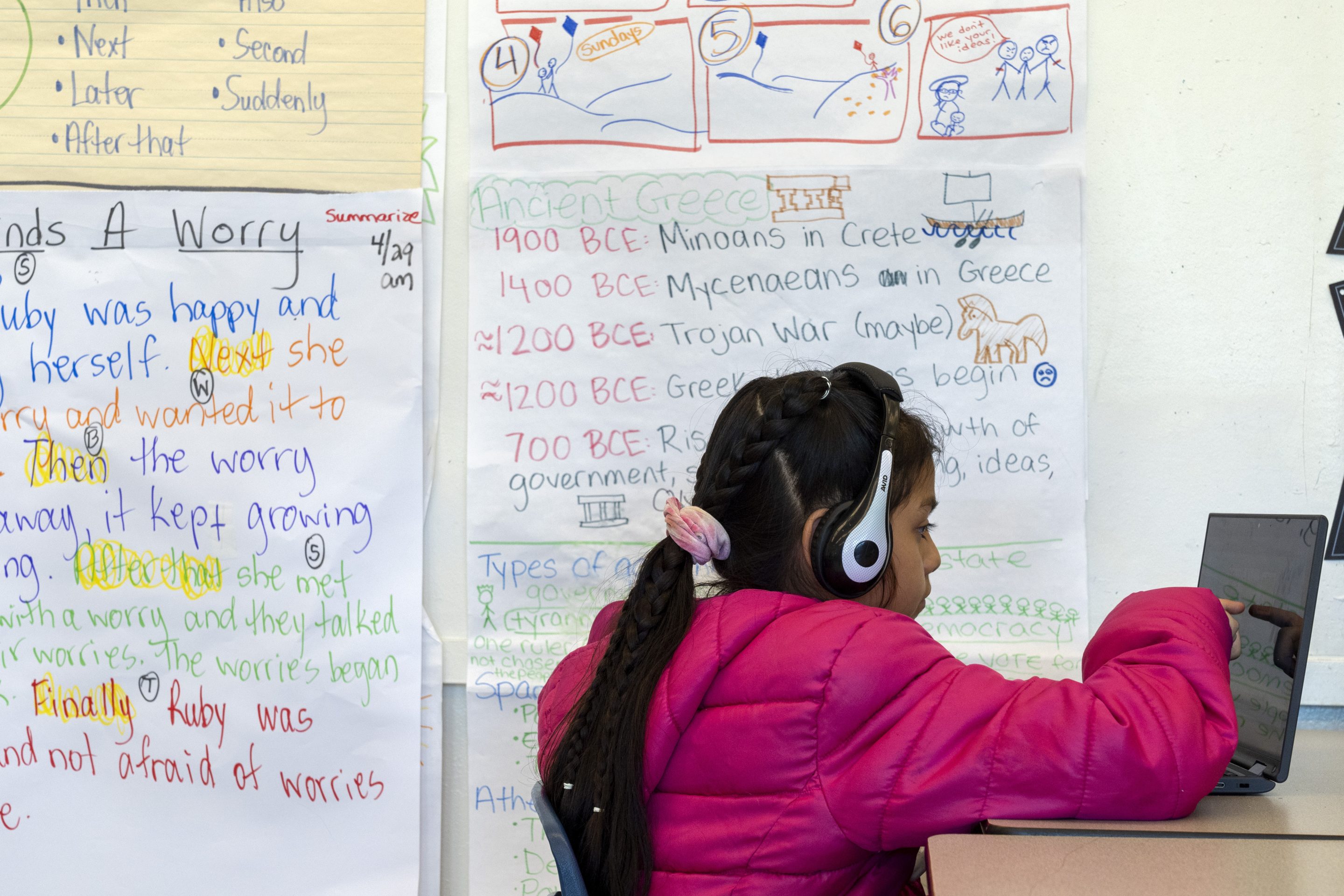 Jaelene, 9, works on a computer during a third grade English language arts class at Mount Vernon Community School, in Alexandria, Va., May 1, 2024. 
