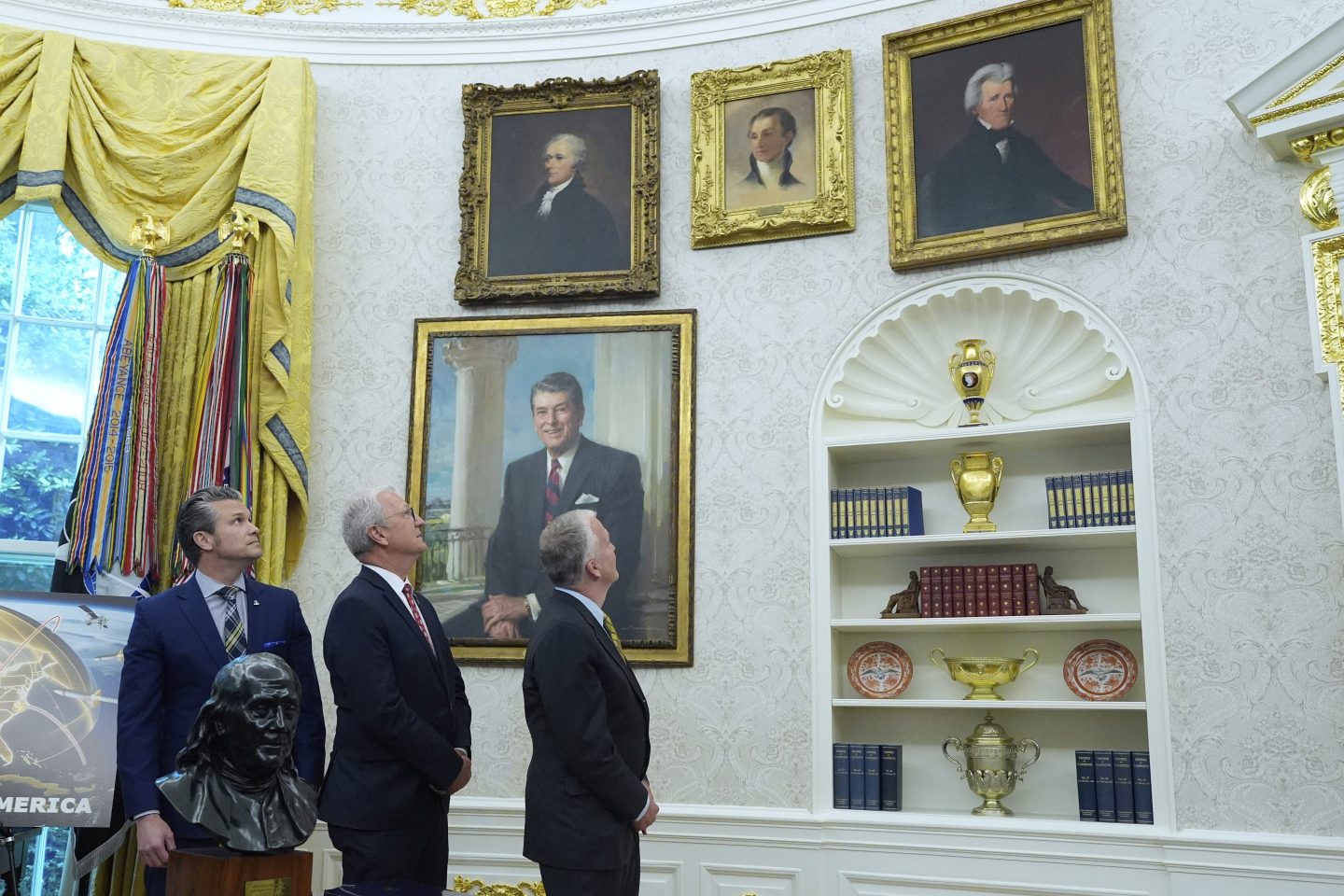 Trump and portraits