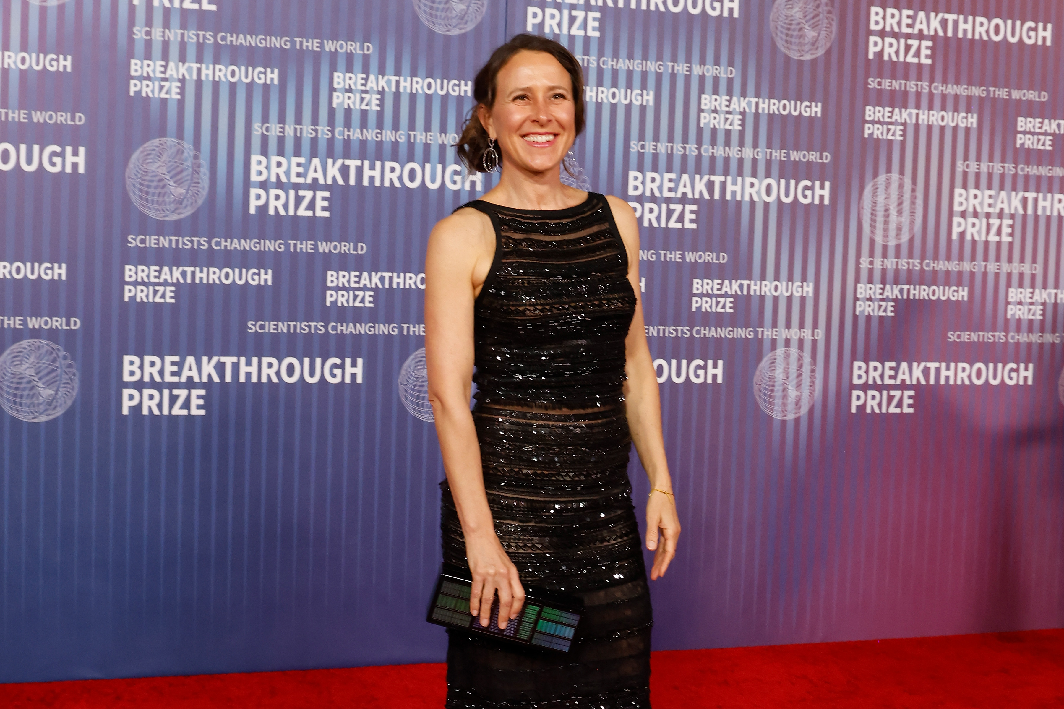 Anne Wojcicki's bid to buy 23andMe, the genetic testing company she cofounded nearly 20 years ago, has received the court greenlight.