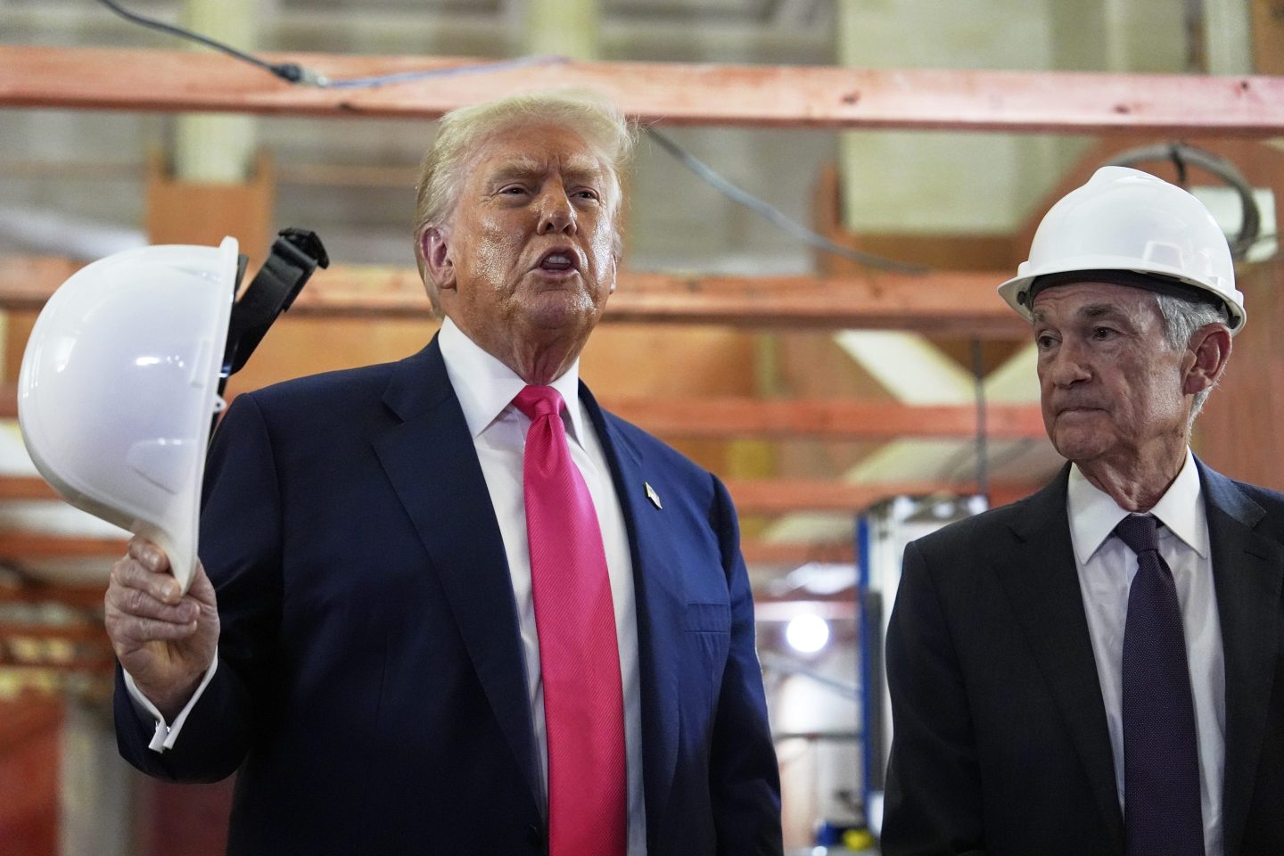 Trump, Powell