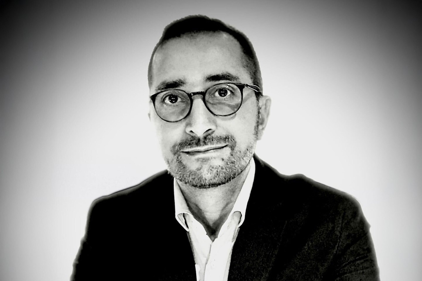 A headshot of Mustafa Al Niama.