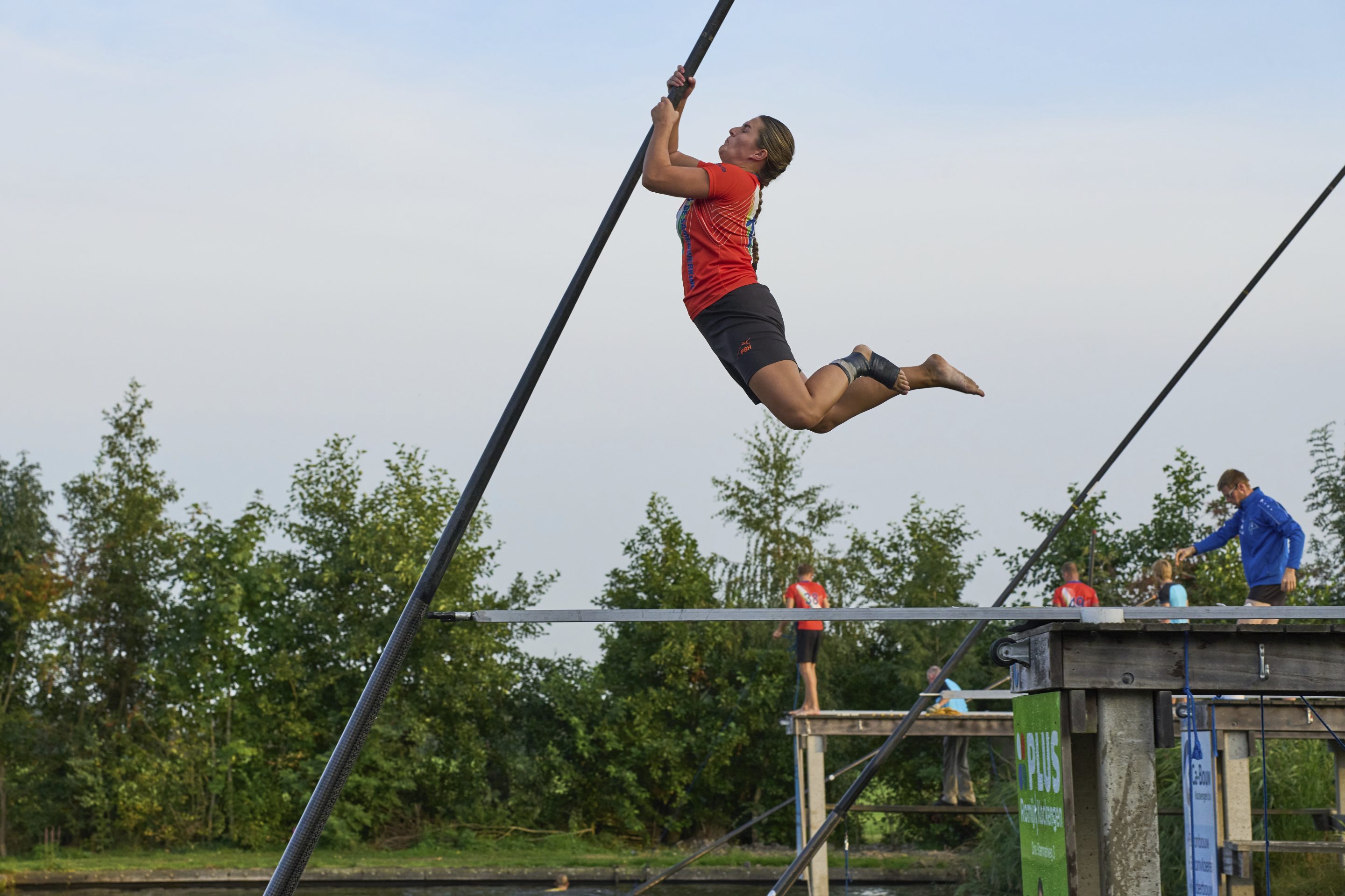 Canal jumper