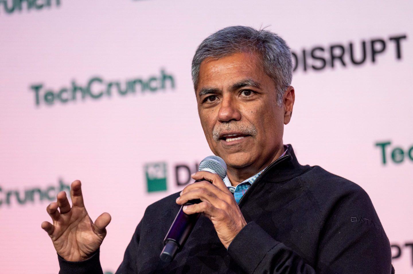 Steve Jobs’ intern went on to sell his company to Google for $625 million—he now advises grads to pay to work for impressive people