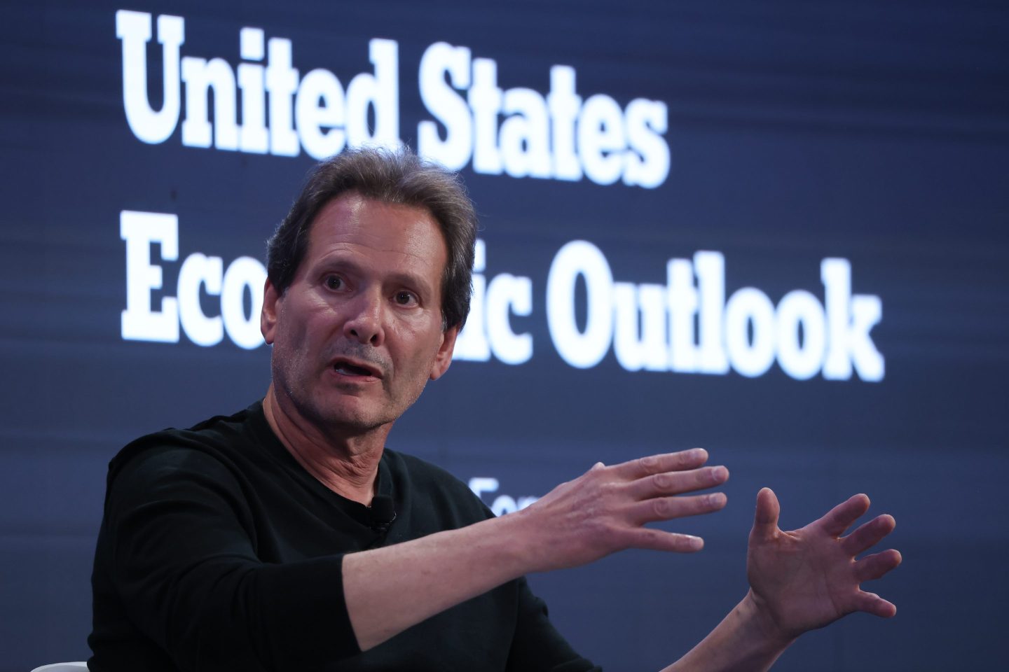 Why Verizon’s new CEO must partner with the CFO on a clear market strategy