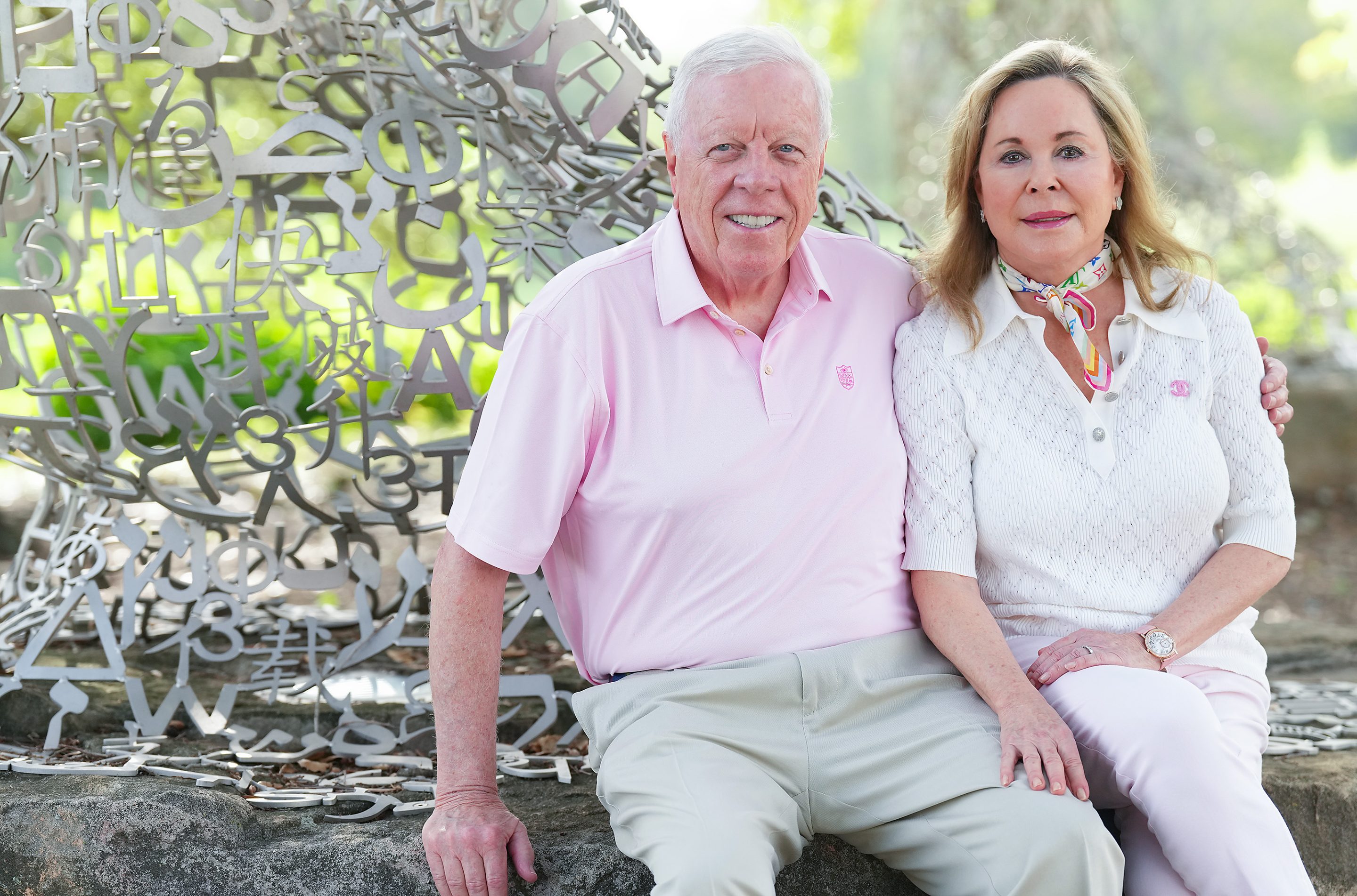 Rich and Nancy Kinder have pledged to give away 95% of their $11 billion fortune.
