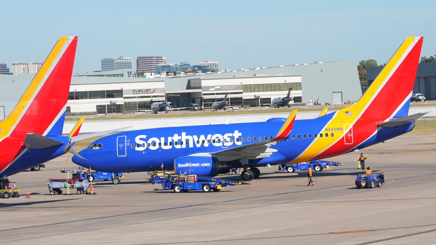 Trump administration waives part of a Biden-era fine against Southwest Airlines for thousands of canceled flights in 2022