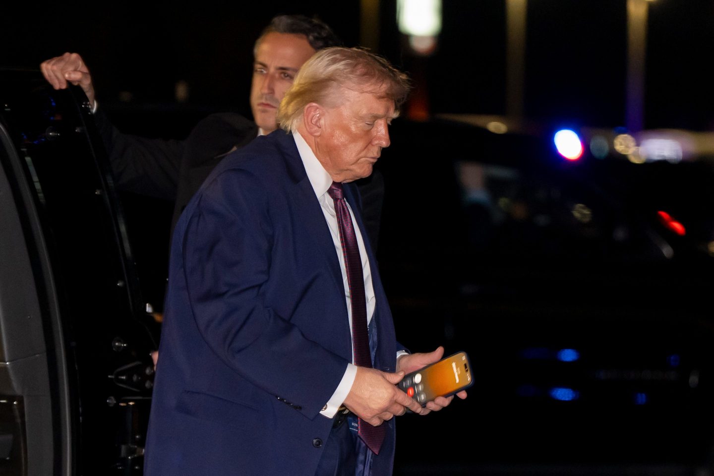 U.S. pursues another tanker skirting Venezuela sanctions as GOP senator calls seizures a ‘provocation and a prelude to war’