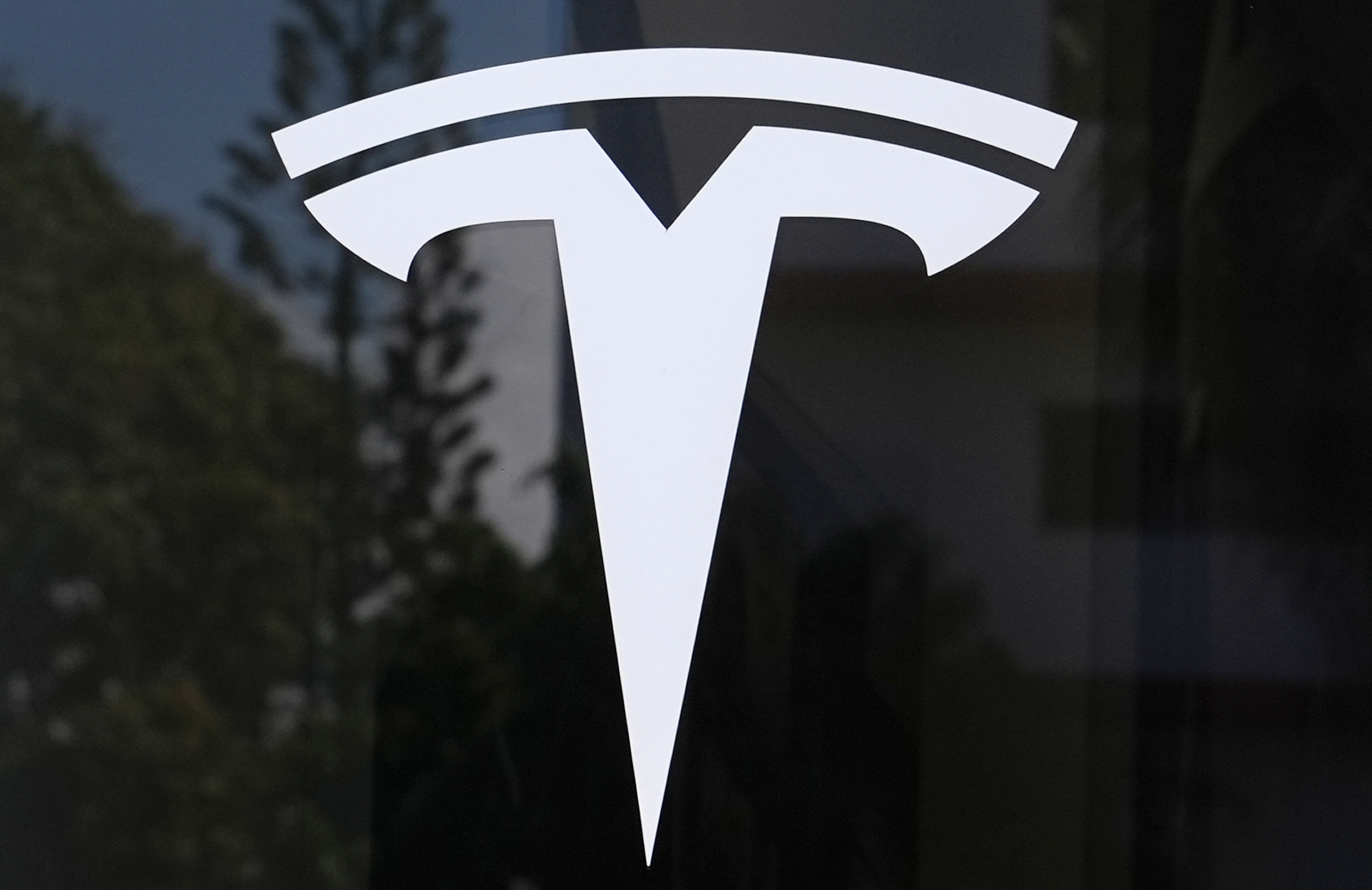 tesla