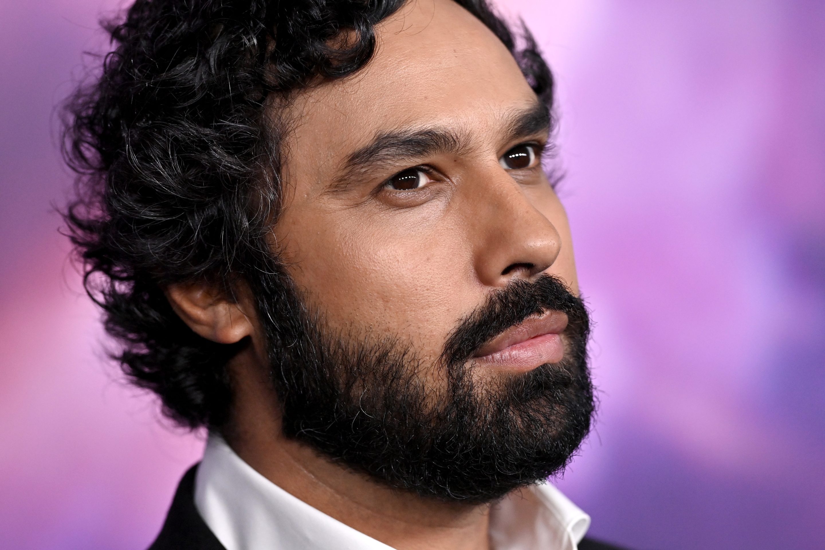 $45 million net worth, fame, a dream career—yet Big Bang Theory star Kunal Nayyar still has tough days. Like Jeff Bezos and Melinda French Gates, he has a personal mantra to cope.