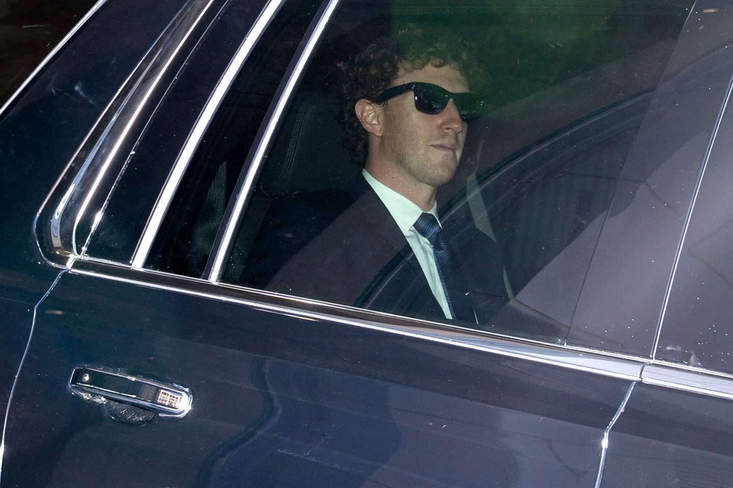 After spending $14 billion to build an AI super team, will Mark Zuckerberg ask Google for Gemini?