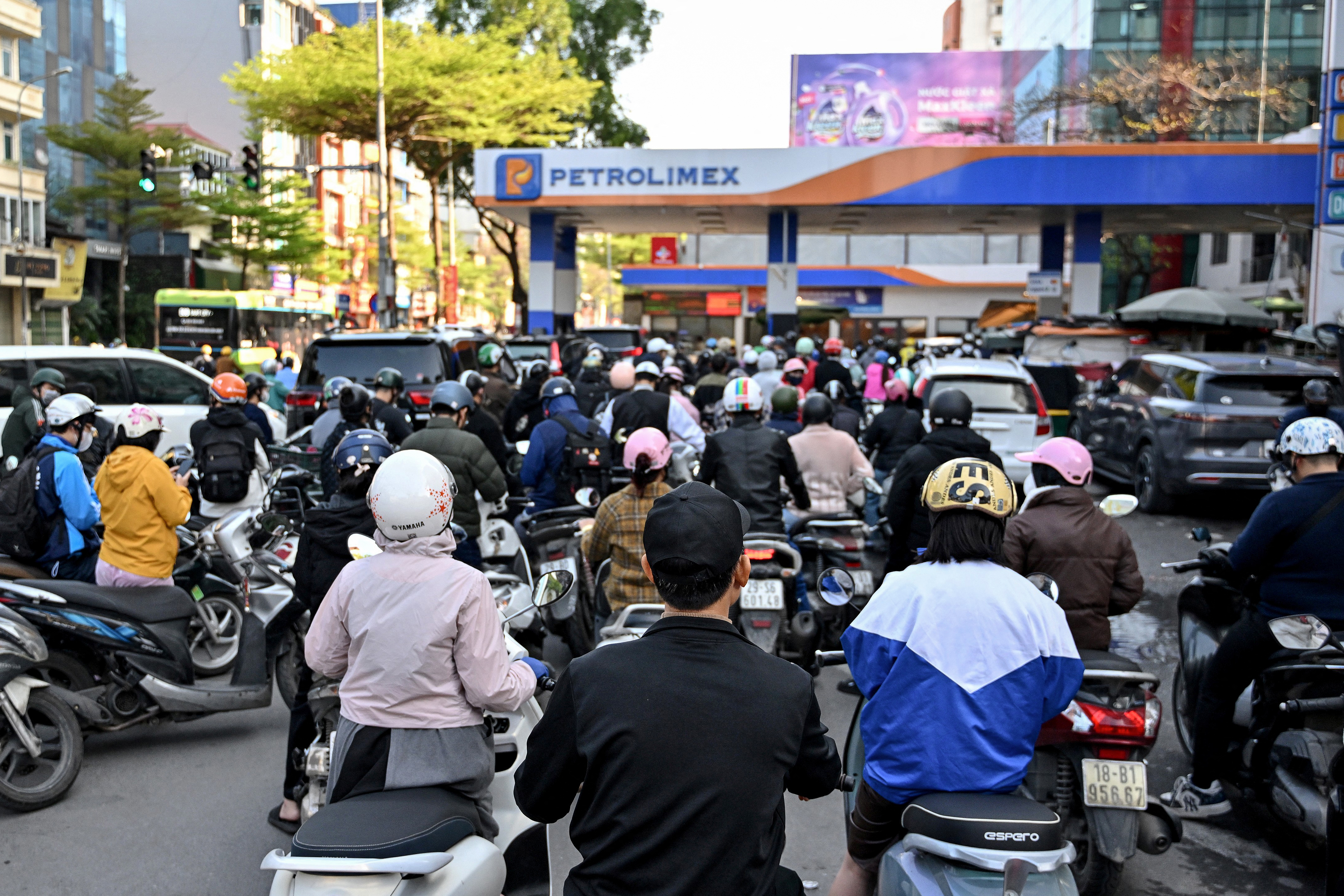 Asia’s governments are scrambling to manage a fuel shortage caused by high oil prices and a closed Strait of Hormuz. Asia is particularly dependent on oil exports from the Middle East; Japan and South Korea respectively source 90% and 70% of their oil from the region.