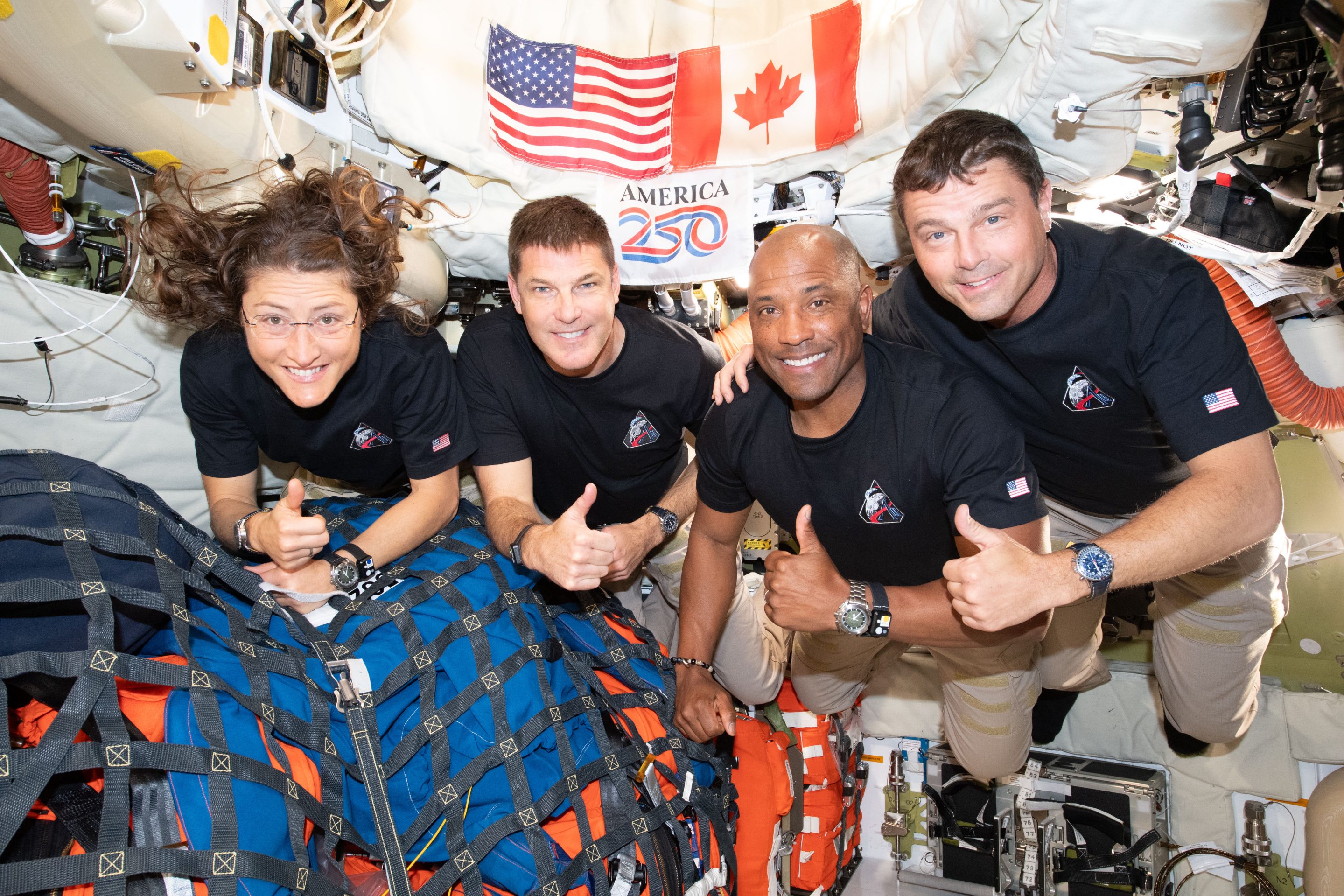 crew aboard artemis II