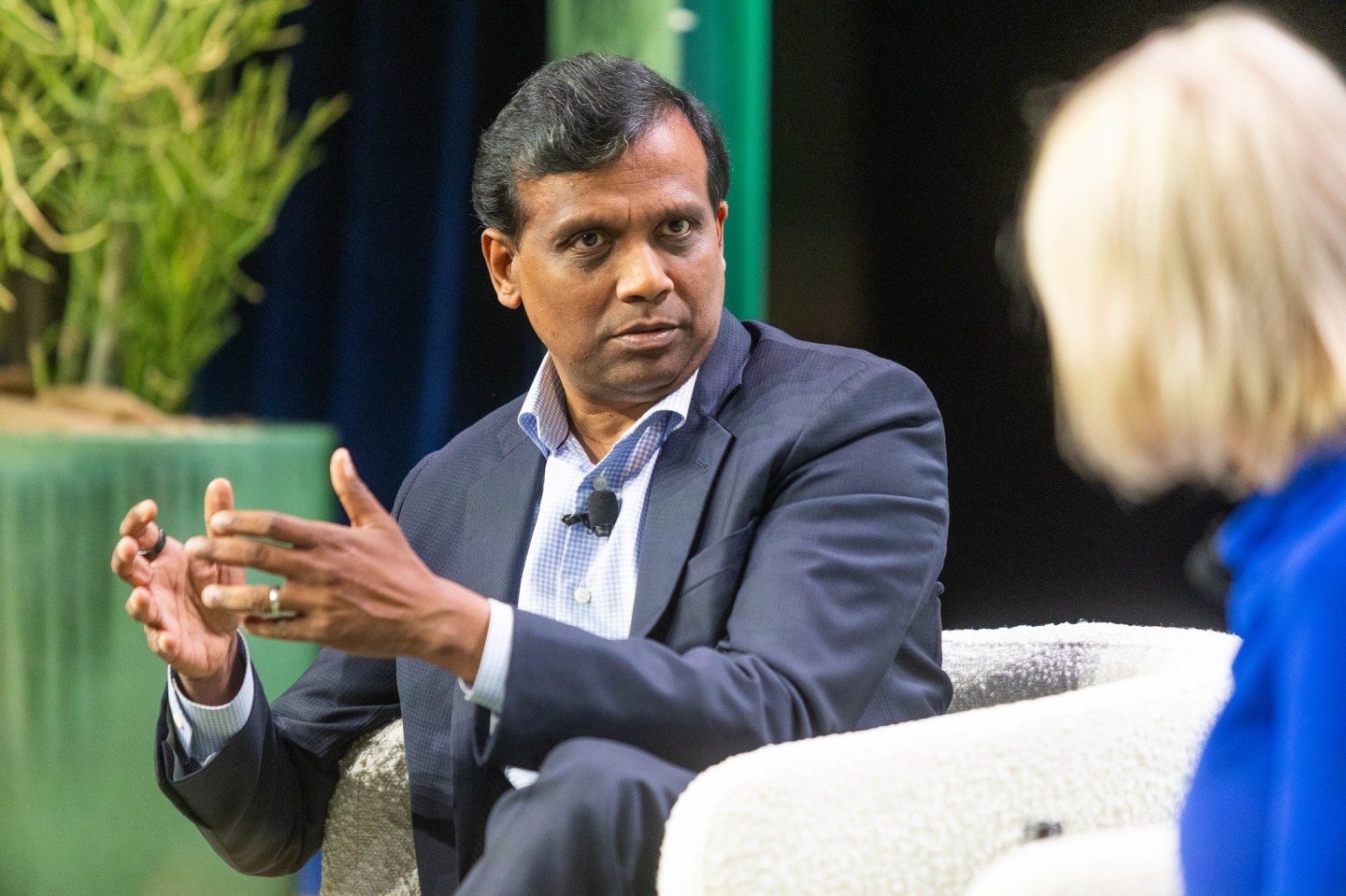 Cognizant CEO says AI is remaking middle managers into player-coaches who can ‘both  execute and develop others’